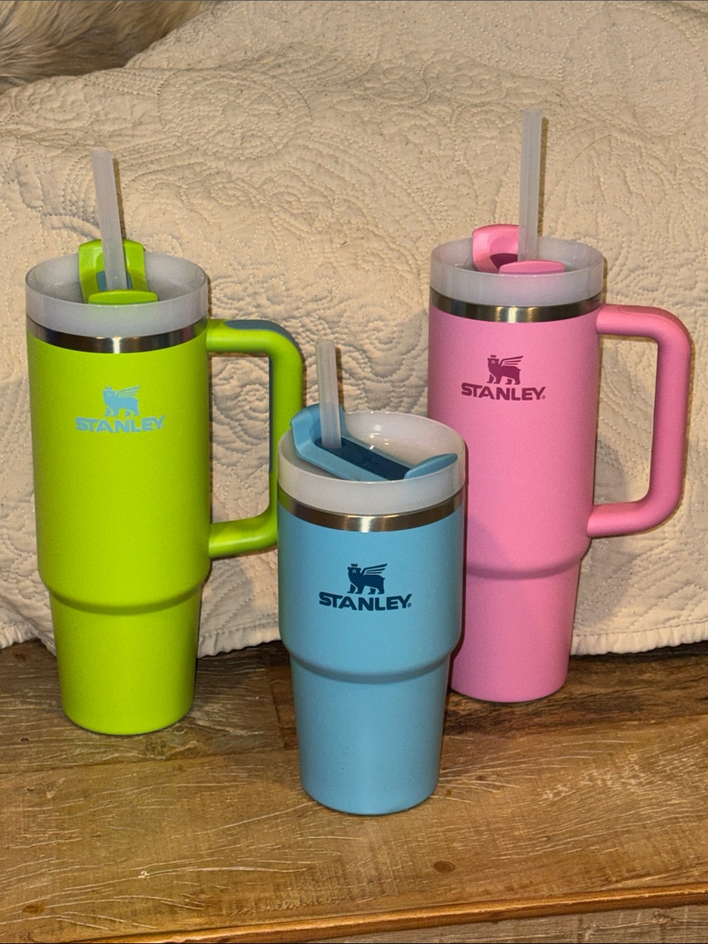 (3) Stanley Tumbler Pink Blue Tennis Ball Green very good condition